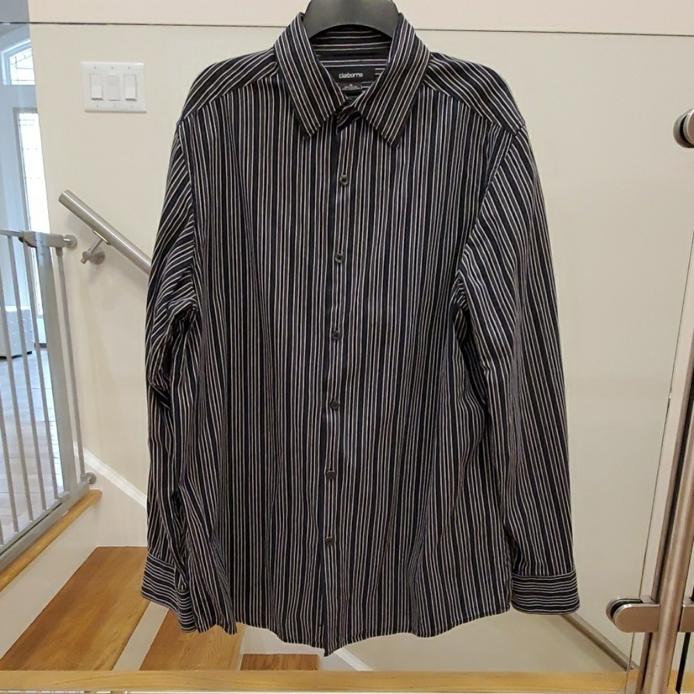 Claiborne men's dress shirt. Size M